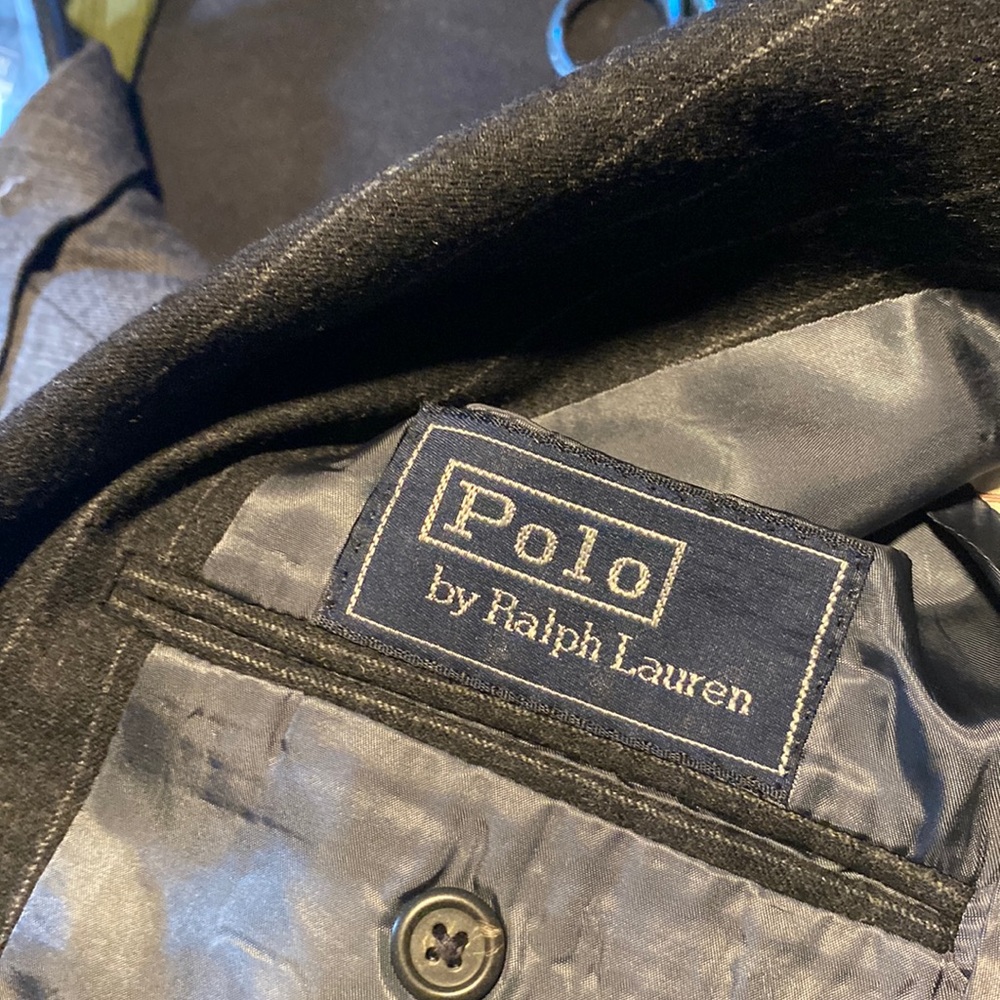 Gray With Simple Light Grey Lines - image 1